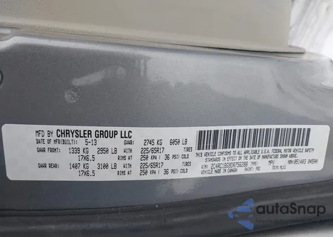 2013 Chrysler Town & Country Touring z USA, uszkodzony, nr VIN 2C4RC1BG9DR756288